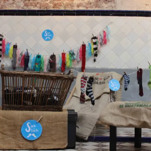 sock-en-stock-association-don-recyclage-chaussettes-storkeo
